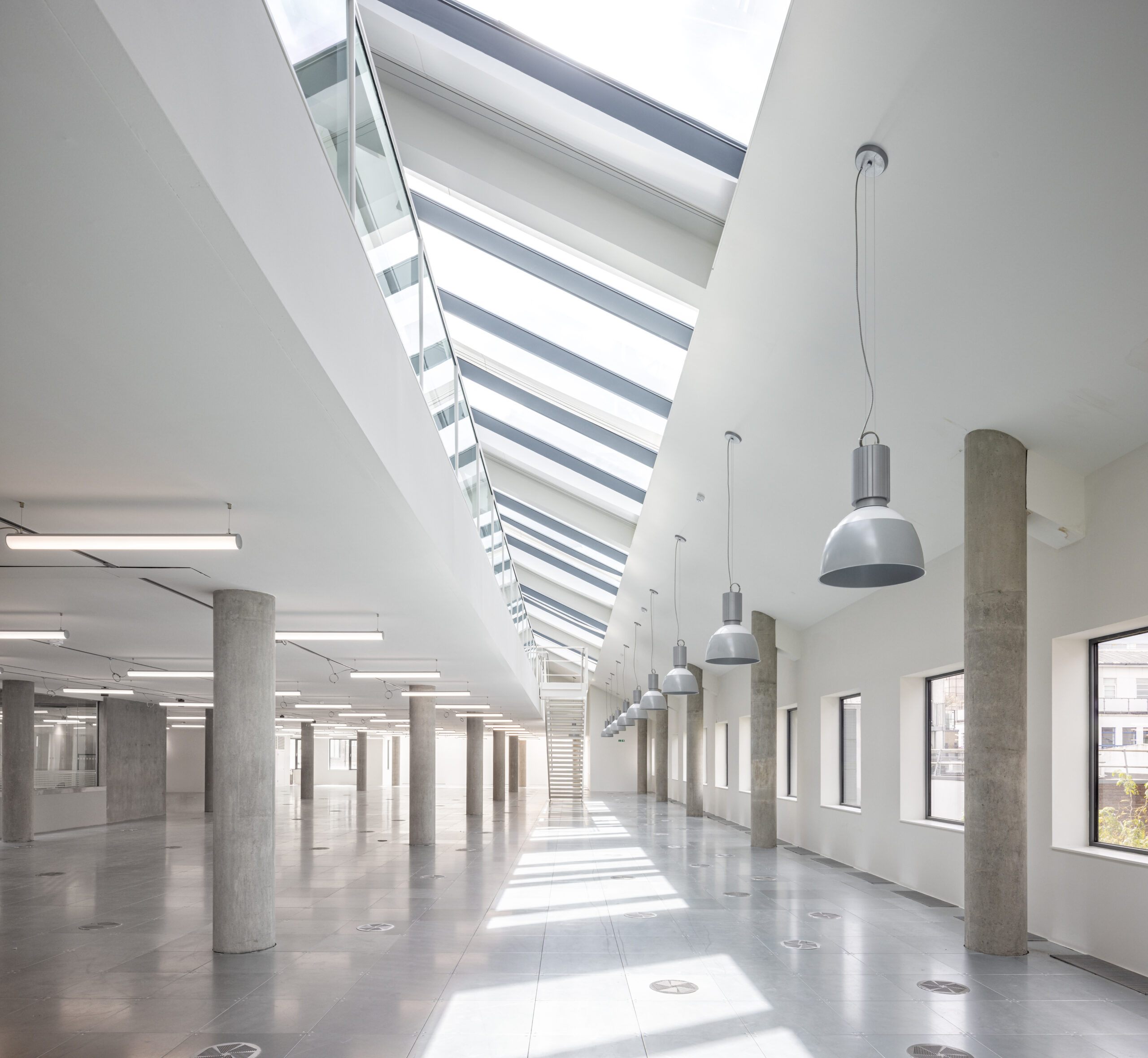77 Hatton Garden 001
