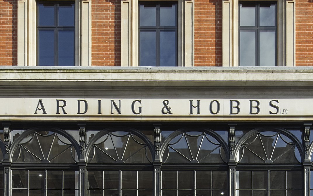 Arding & Hobbs – Signage Restoration