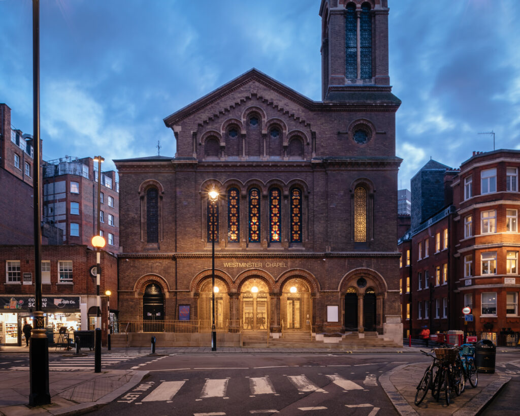 Westminster Chapel – Day and Night